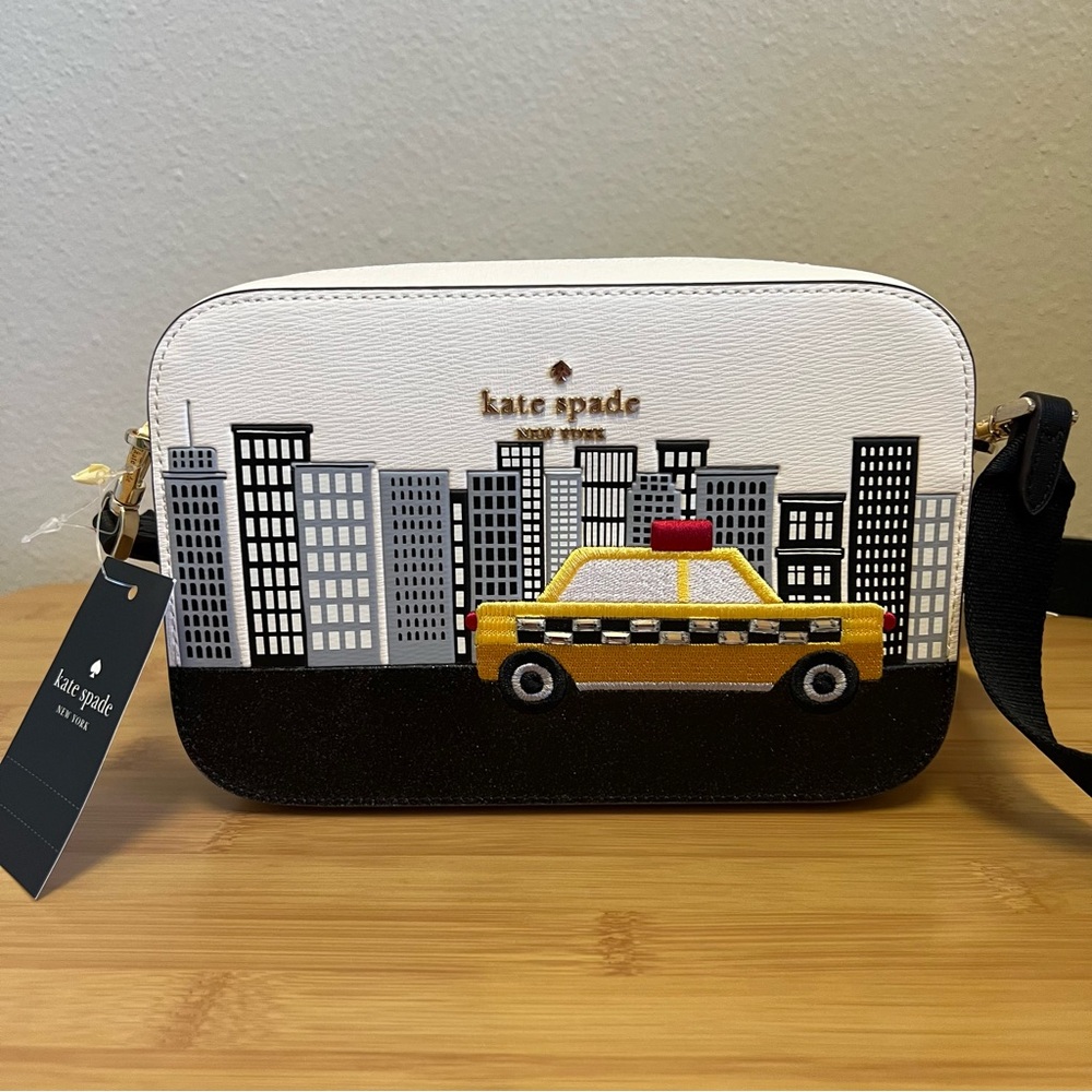 NWT Kate Spade NYC Big Apple Mini Taxi Camera Bag